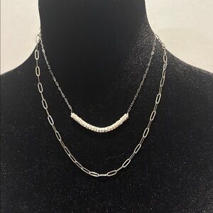 Mia & Tess Designs - Earrings and Necklace Jewelry Set. Silver. NWT